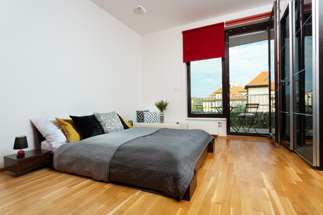 Prague Days - Family 2Bdr Apt - Garage Parking - Balcony Exterior foto